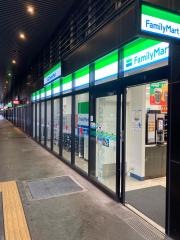 ファミリーマート　熊本駅白川口店