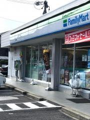 ファミリーマート　豊田上原店
