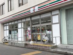 セブンイレブン　京都堀川三条店