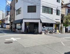 ｎｅｗ’ｓ’ｃａｆｅ