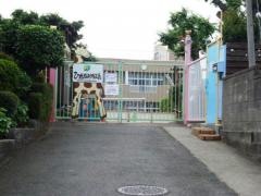 日高幼稚園
