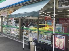 ファミリーマート　どい浦富店