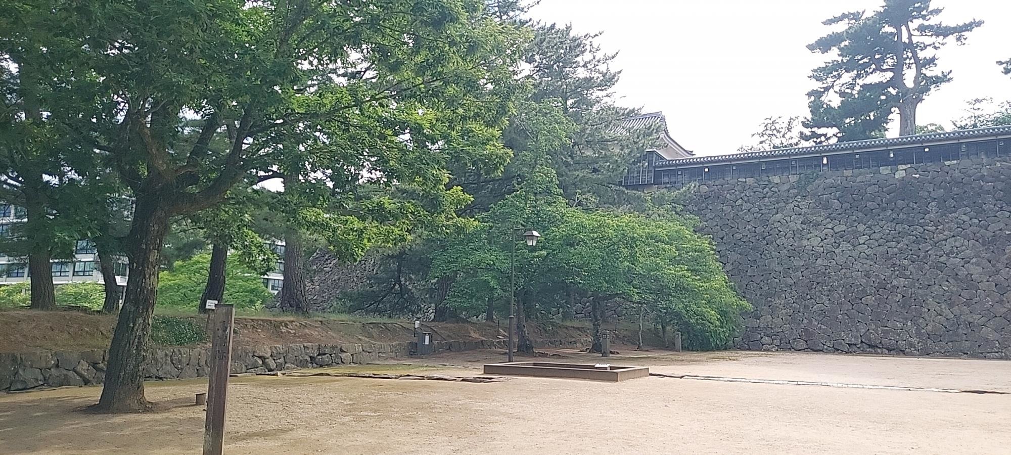 松江城
