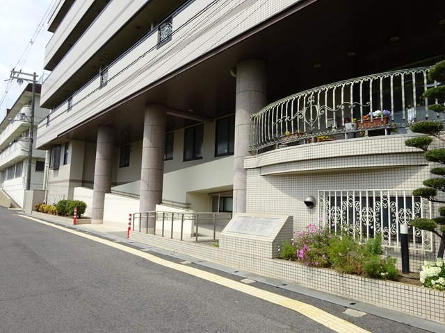 かたおか 施設外観