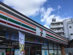 セブンイレブン　名古屋桜本町店