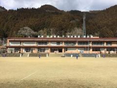 横山小学校