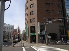トヨタレンタリース名古屋丸の内駅北店