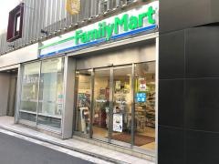 ファミリーマート　枚方デパートメントビル店