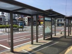 「浜田駅前」バス停留所