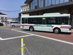 「浜田駅前」バス停留所