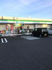 ファミリーマート　福井新木田店