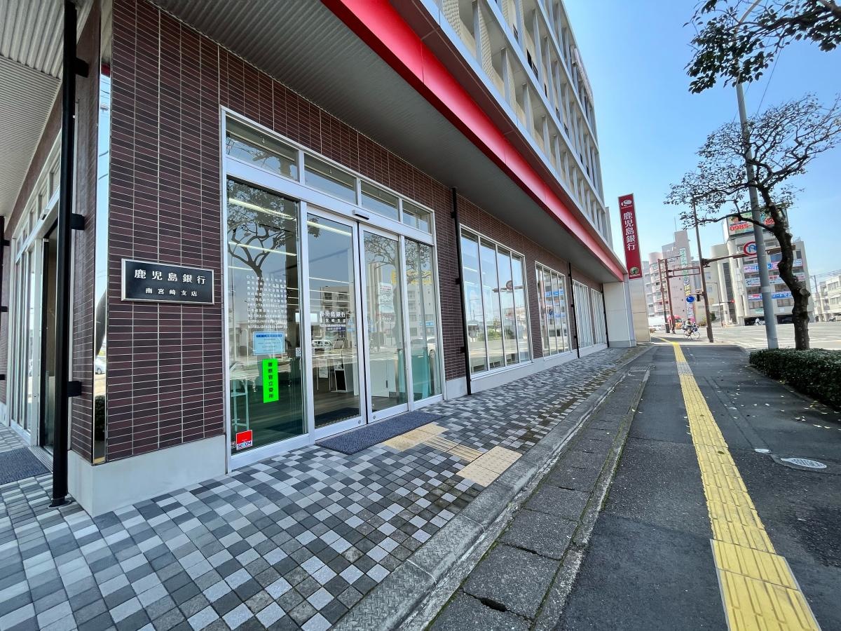 エントランス周り