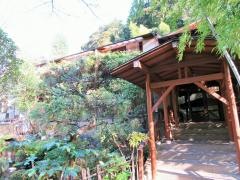 山の茶屋