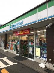 ファミリーマート　東所沢駅前店