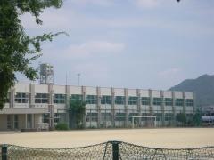 岐阜市立青山中学校
