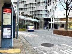「川崎駅西口」バス停留所