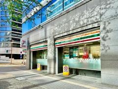 セブンイレブン　名古屋丸の内3大津通店