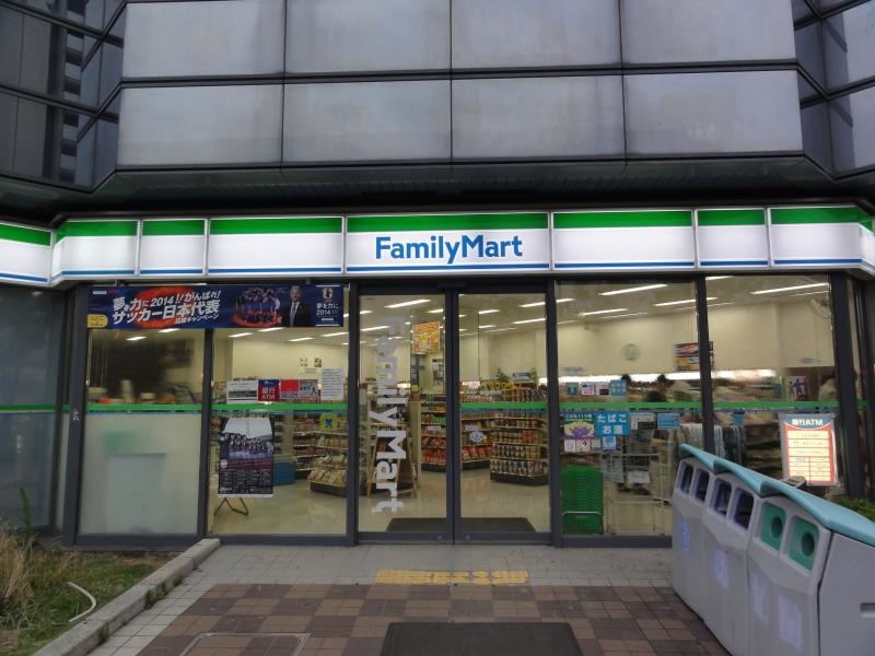 ファミリーマート西神南店