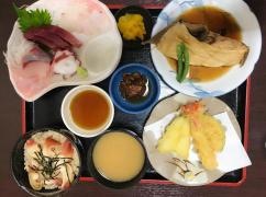 食事処　たこ八