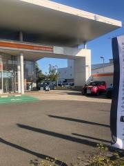 トヨタカローラ福島鎌田店
