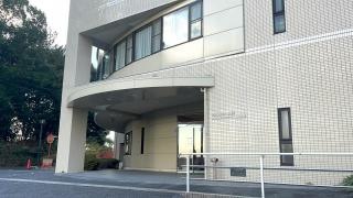 勅使苑