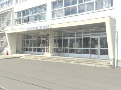 明園小学校