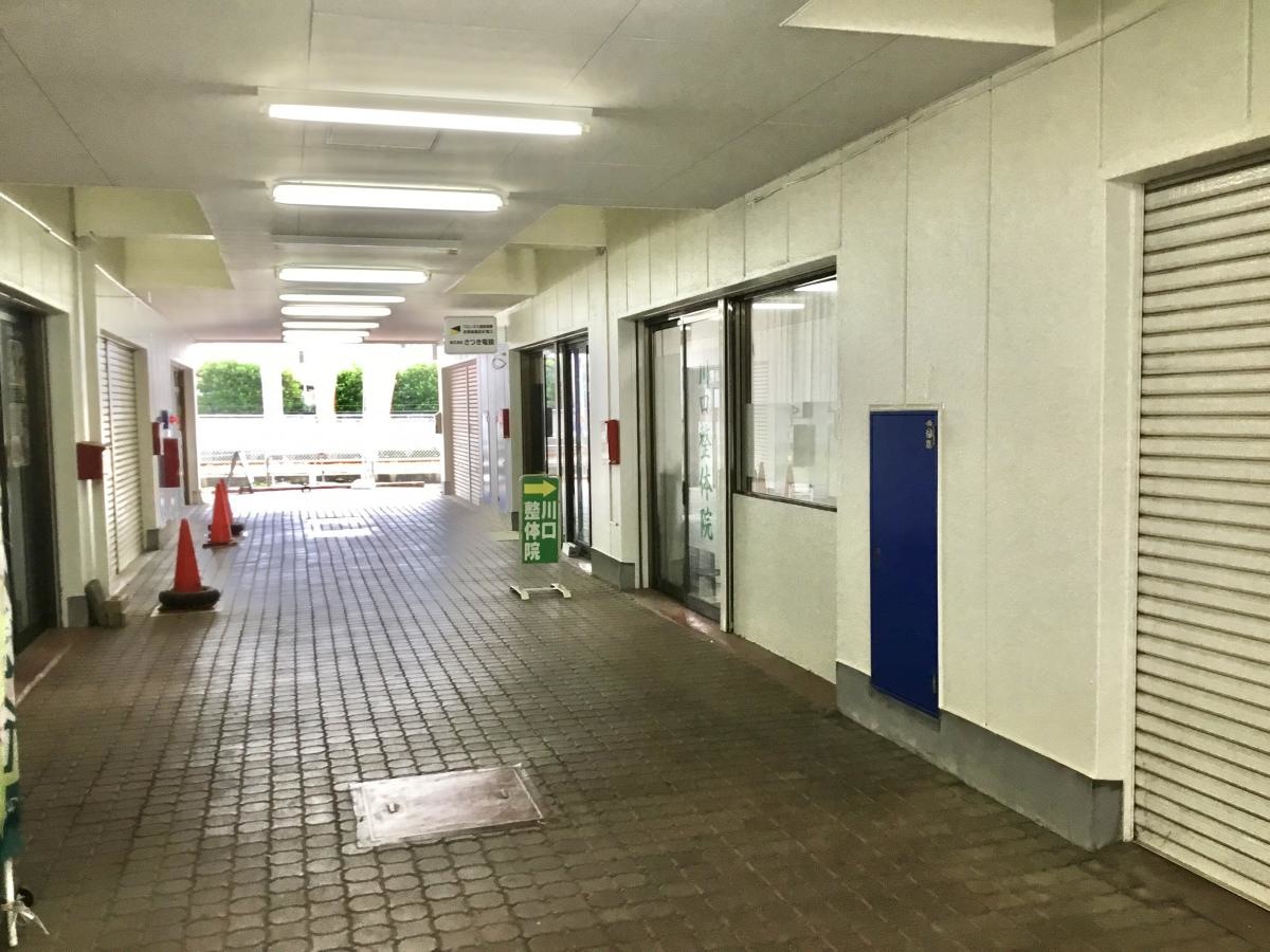 店舗入口通路