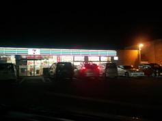 セブンイレブン　成田ウイング土屋店