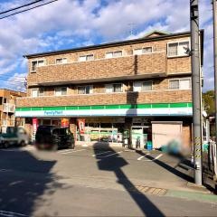ファミリーマート　瀬名中央店