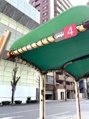 「桜通本町」バス停留所