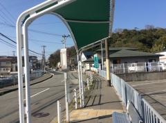 「多聞寺前」バス停留所