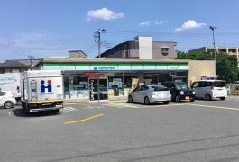 ファミリーマート　和光白子四丁目店
