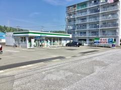 ファミリーマート　高知長浜店