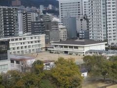 白島小学校
