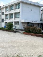 天神山小学校