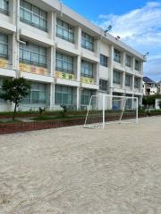 天神山小学校