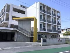 屋良小学校