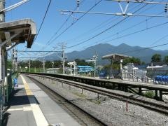 新府駅