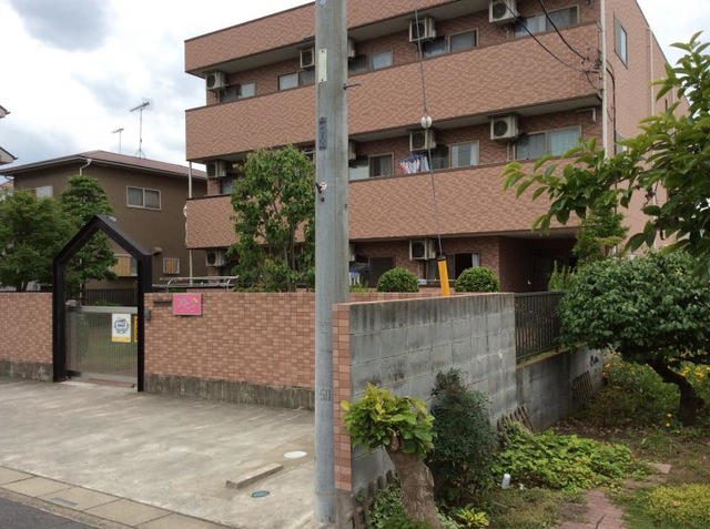 フローラ白岡西 建物全景