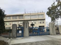 富貴小学校