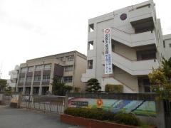 香芝市立香芝中学校