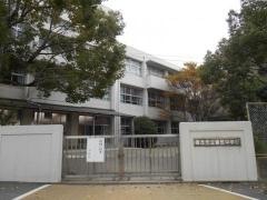 香芝市立香芝中学校