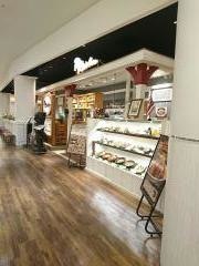 ダブルレインボー（ＲＲａｉｎｂｏｗ）　ららぽーと富士見店