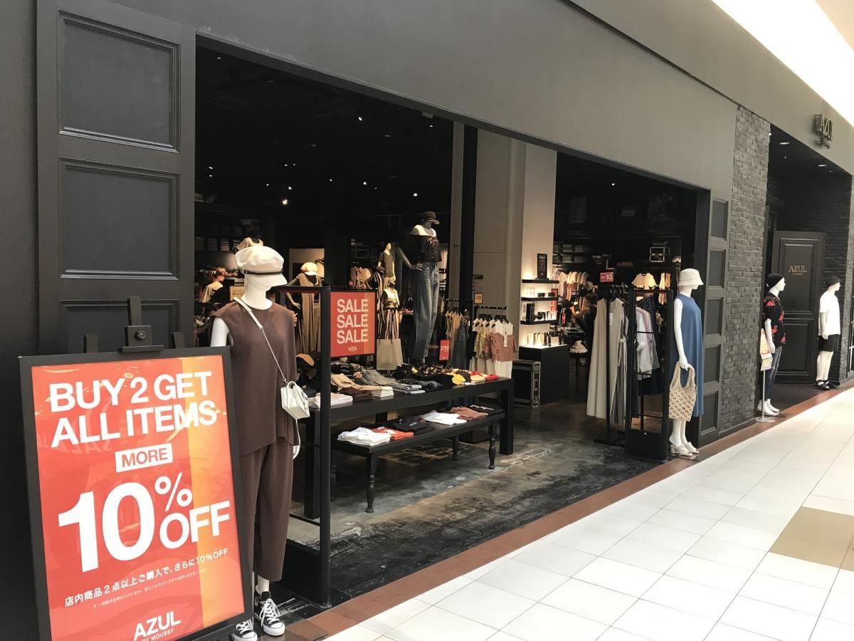 店舗入り口