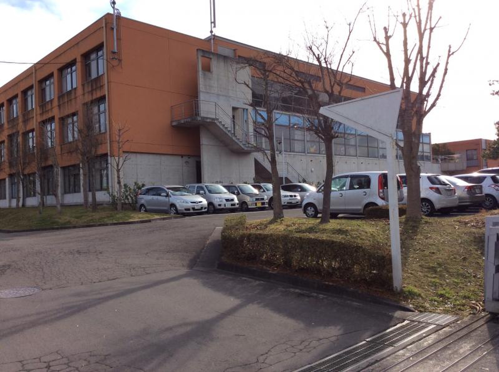東北 高等 学校 泉 キャンパス