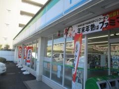 ファミリーマート　平和台環八通り店