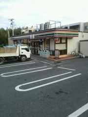 セブンイレブン　日進梨子ノ木店