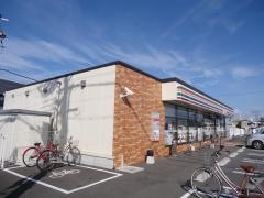 セブンイレブン　貝塚半田店