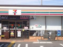 セブンイレブン　貝塚半田店