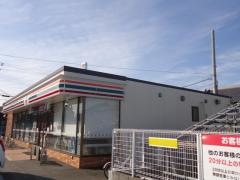 セブンイレブン　貝塚半田店